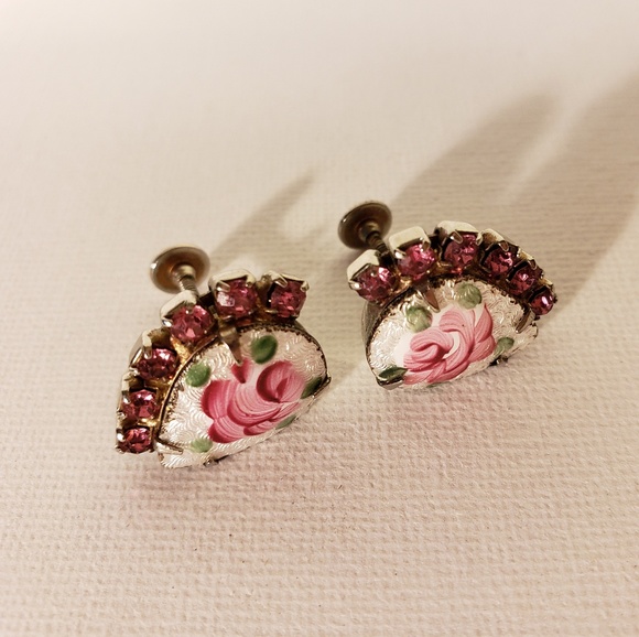 Vintage 1940s Rose Rhinestone Earrings - Picture 4 of 5